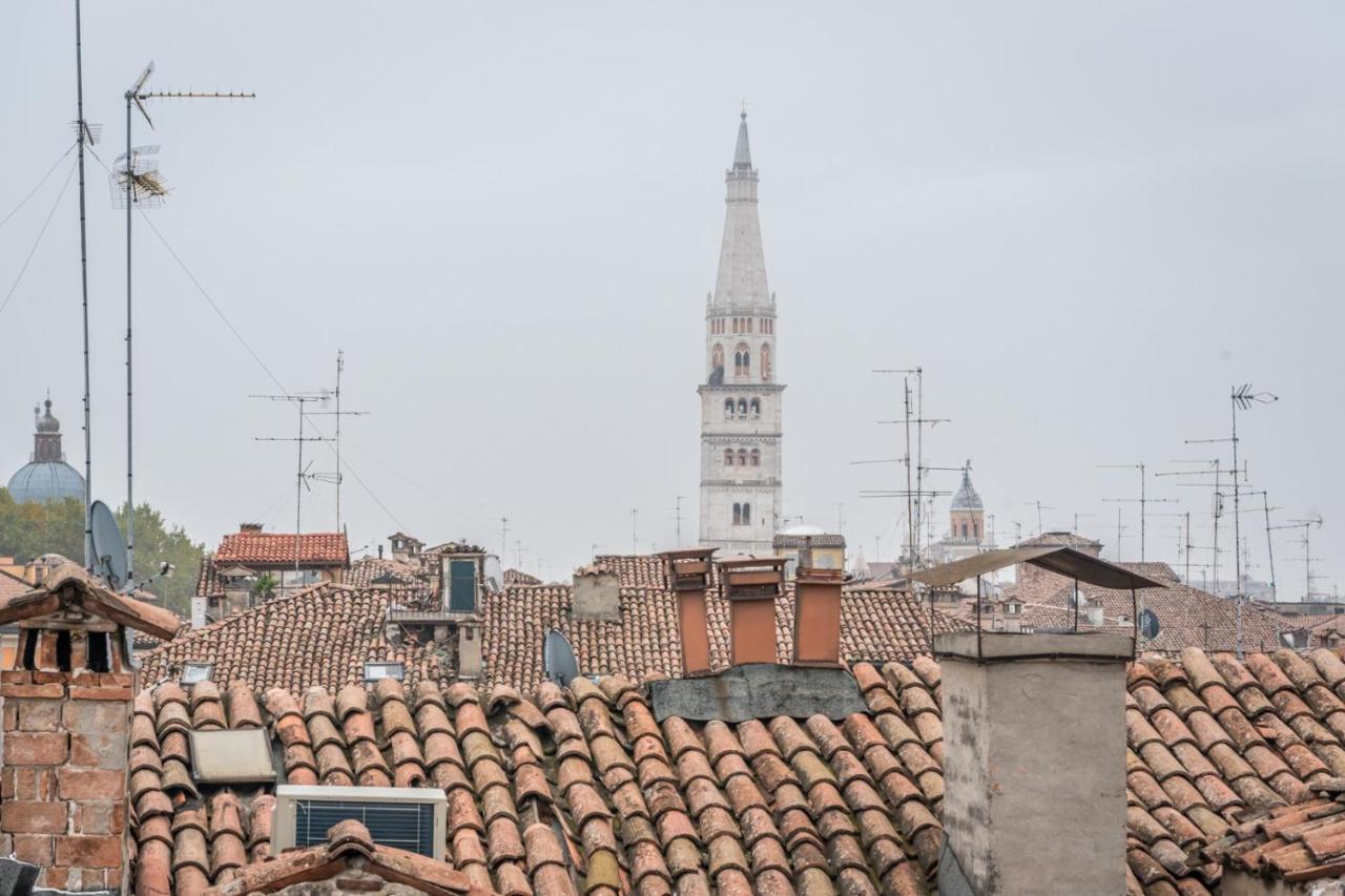 L'Altana Di Emilia Suite Modena Eksteriør billede