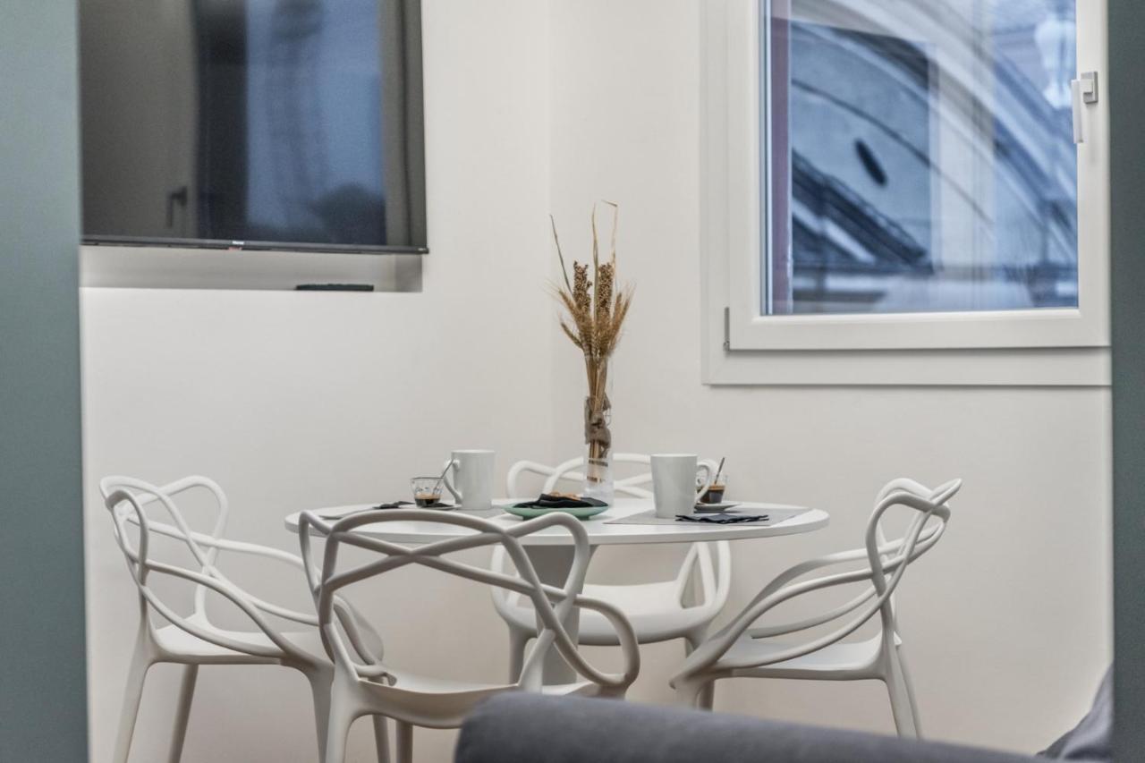 L'Altana Di Emilia Suite Modena Eksteriør billede